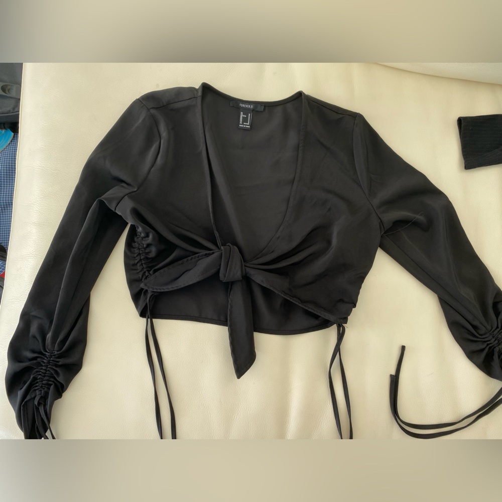Black Long Sleeve Tieable Shirt